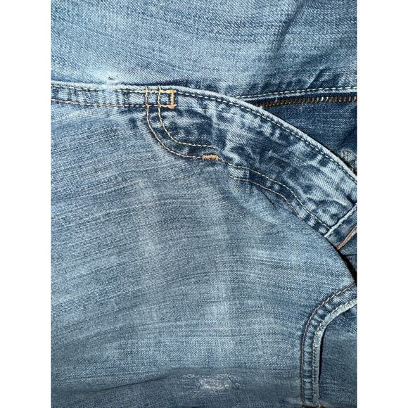 Boy-cut low waist size 8
Rise-10
Waist-16
Inseam-26 - Picture 5 of 5